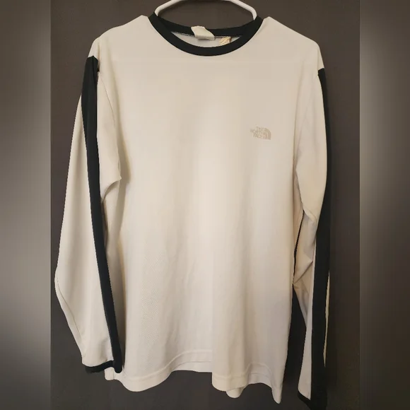 The North Face Shirt, Men's Medium White & Black Flight Series Pullover Shirt - Picture 1 of 7